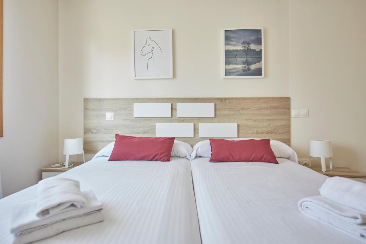 Apartagal- Oceano Vi, باريروس المظهر الخارجي الصورة